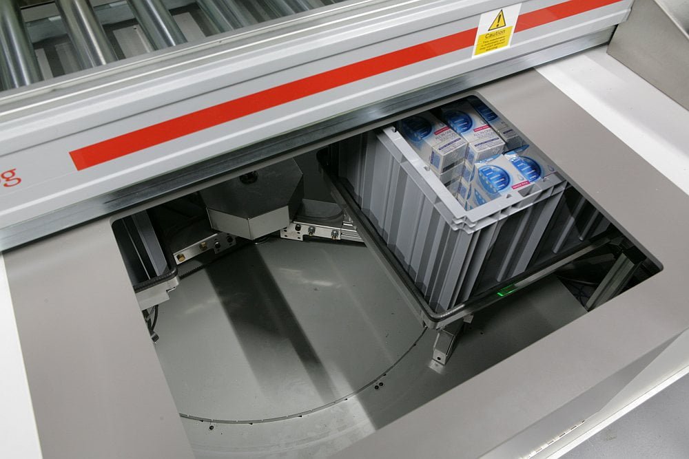 Automation e-grocery fulfillment